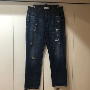 Cabi Demin Boyfriend Jean Size 8 blue denim distressed